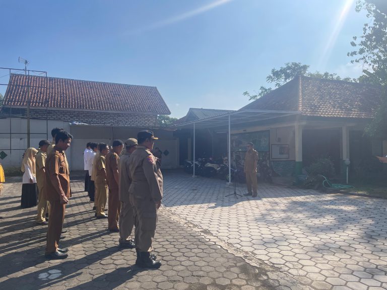 Apel Rutin Setiap Hari Senin